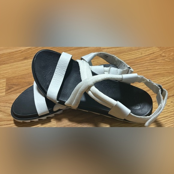 Sorel Women's Black and White Sandals - Picture 1 of 5